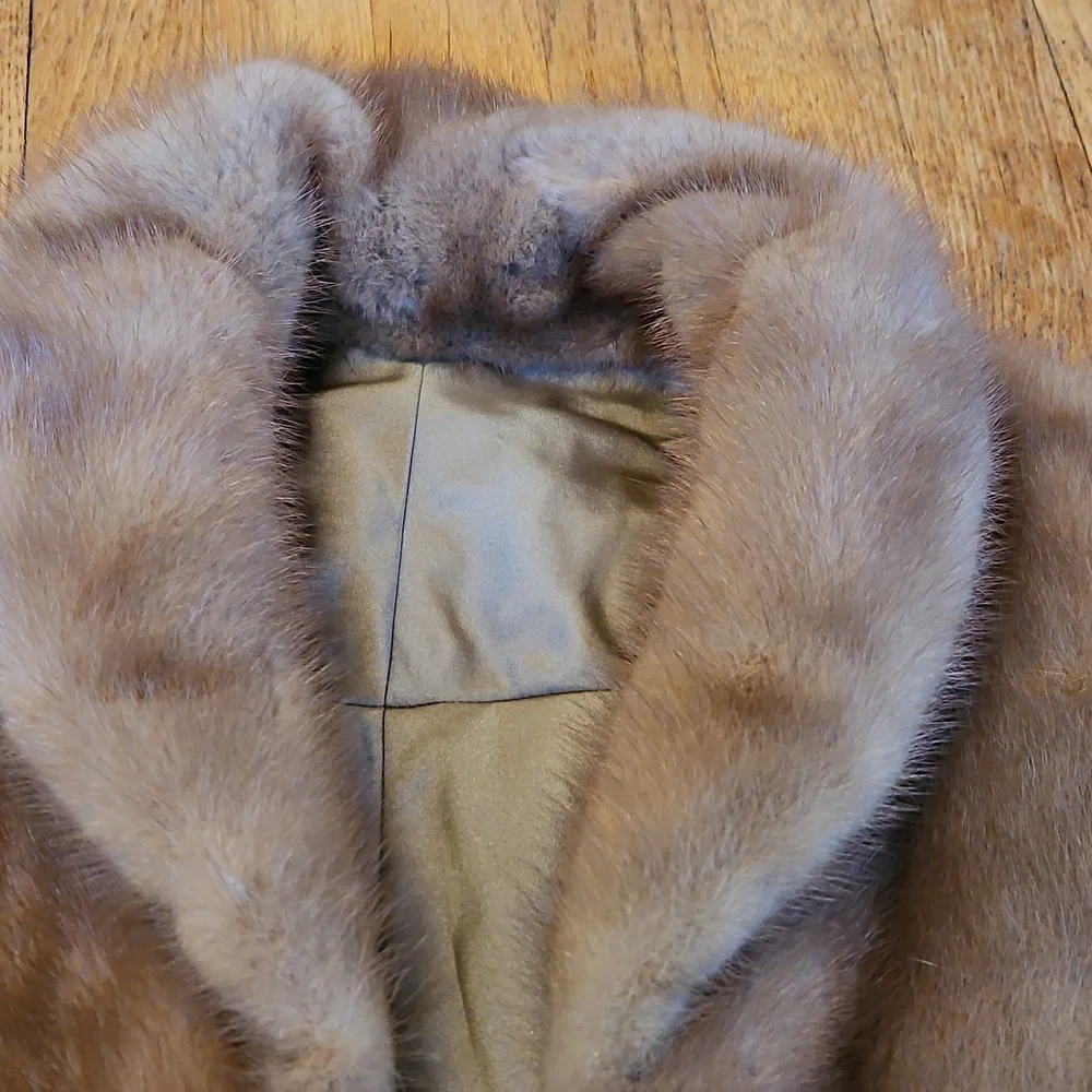 Vintage real mink cape with pockets S/M